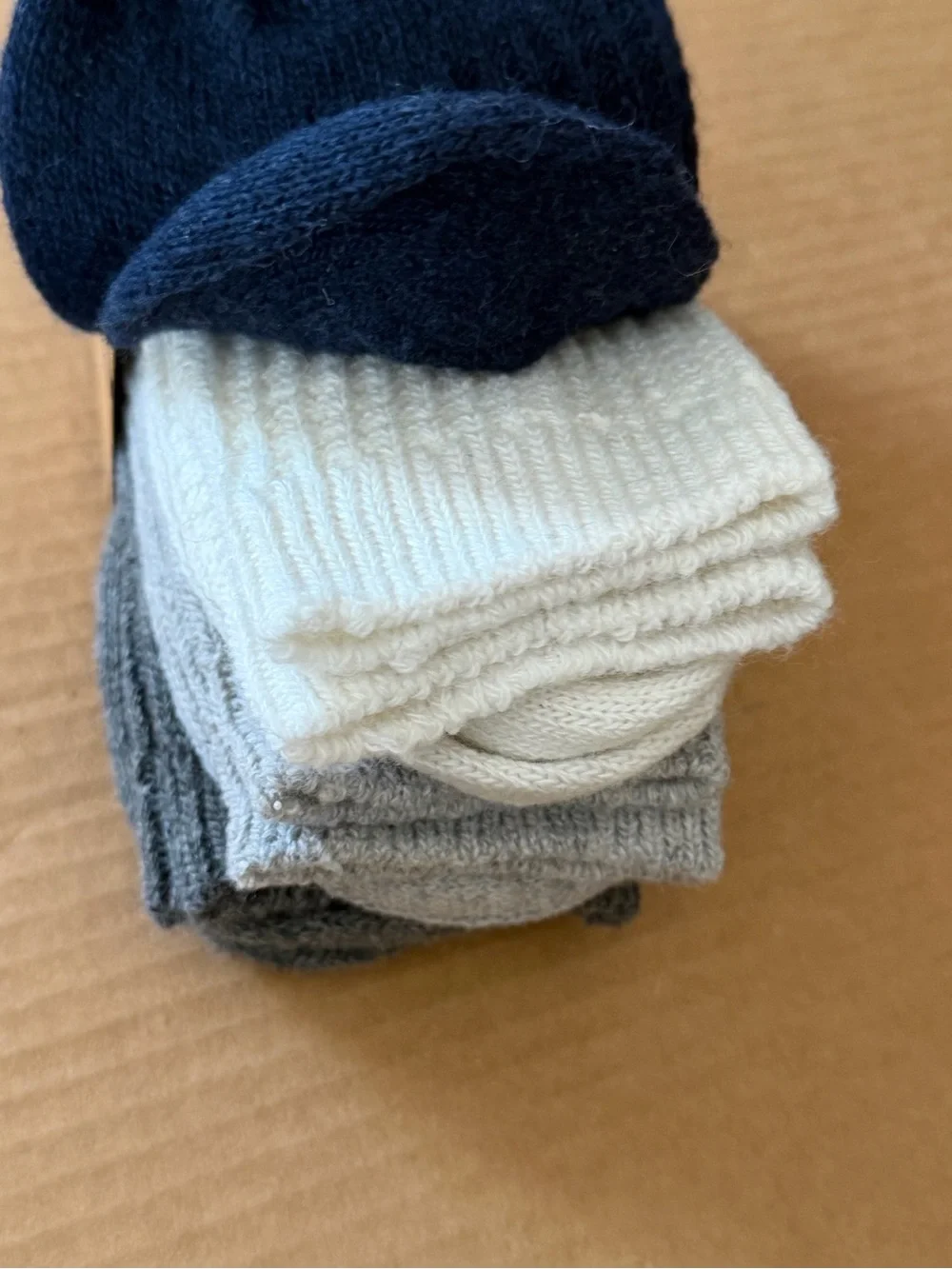 Born Outdoor Women’s Textured Crew Boot Socks  4 Pairs | For Shoe Size 4-10
